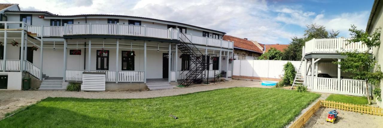 Casa J. Gusbeth Apartman Brassó Kültér fotó
