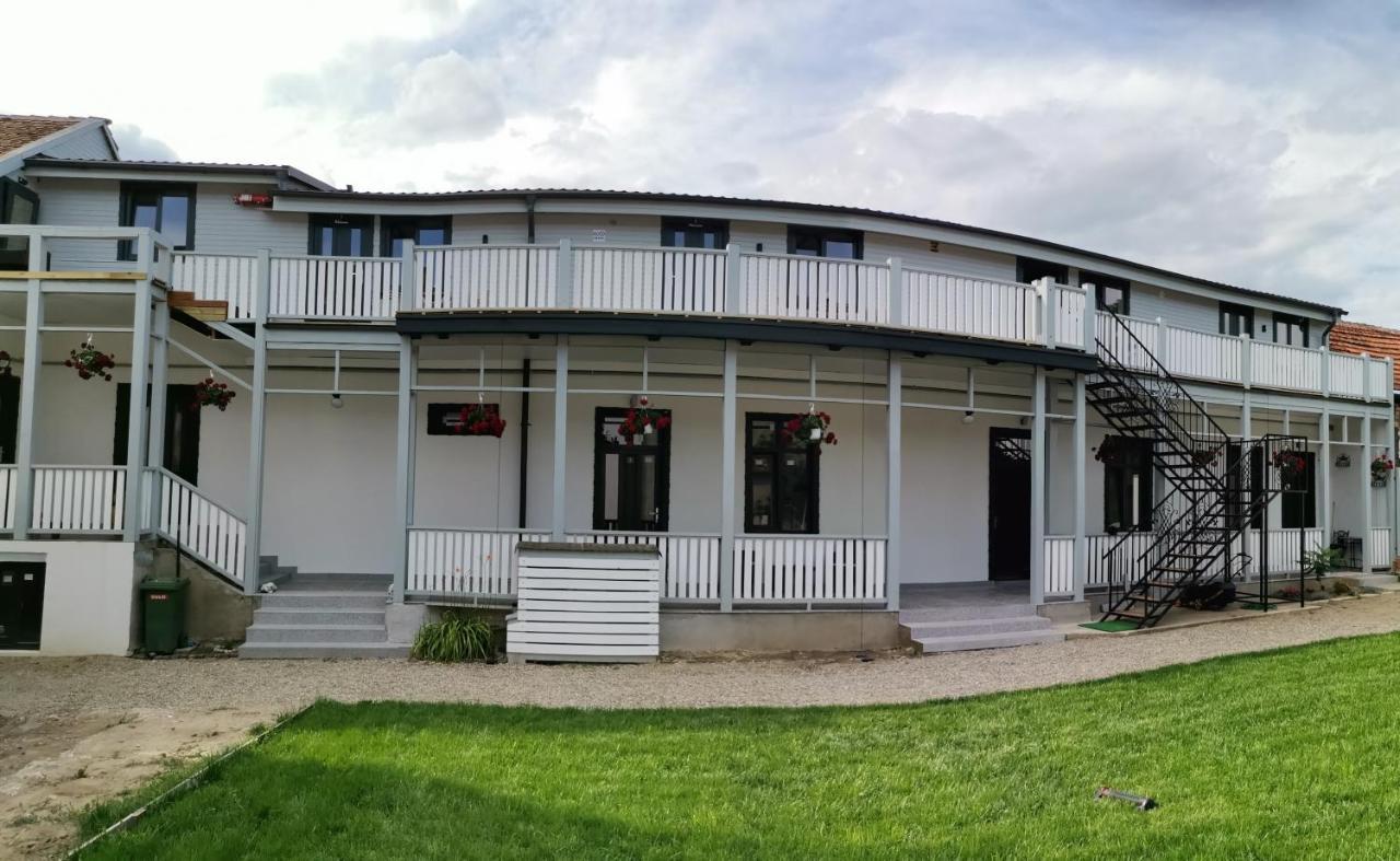 Casa J. Gusbeth Apartman Brassó Kültér fotó
