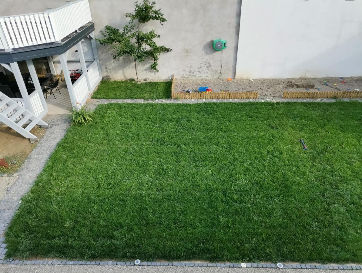 Casa J. Gusbeth Apartman Brassó Kültér fotó