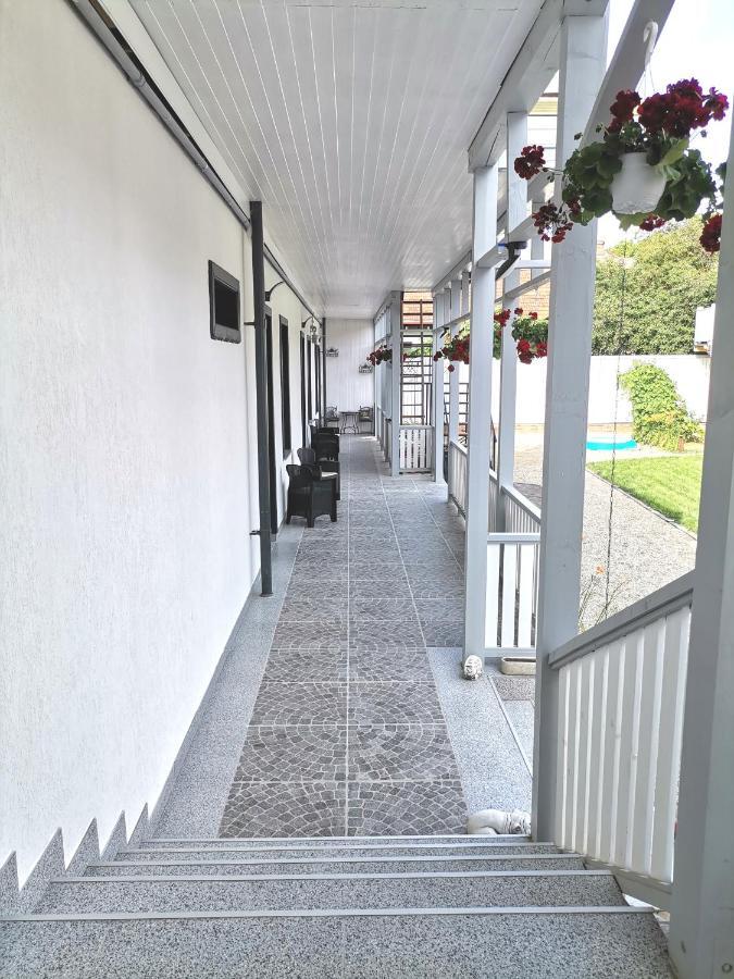 Casa J. Gusbeth Apartman Brassó Kültér fotó