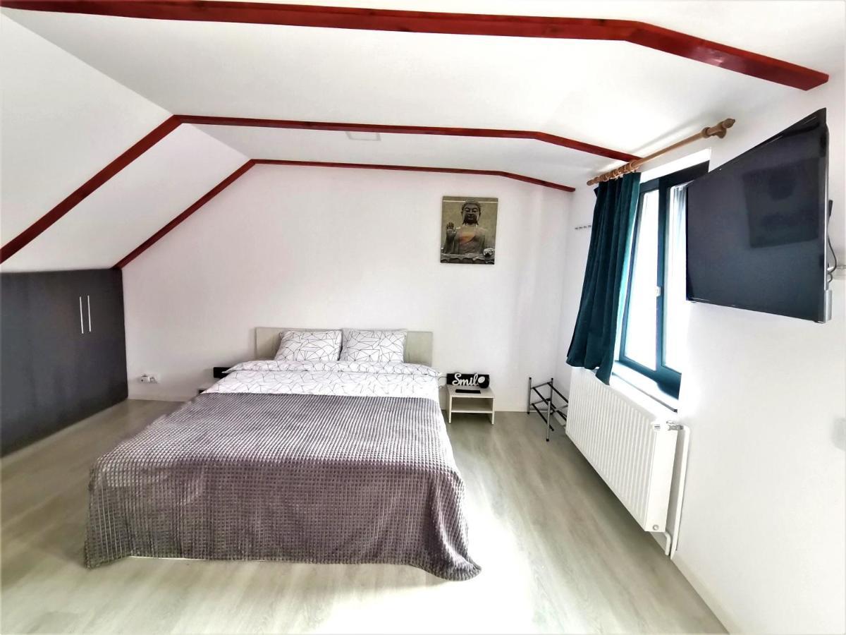 Casa J. Gusbeth Apartman Brassó Kültér fotó