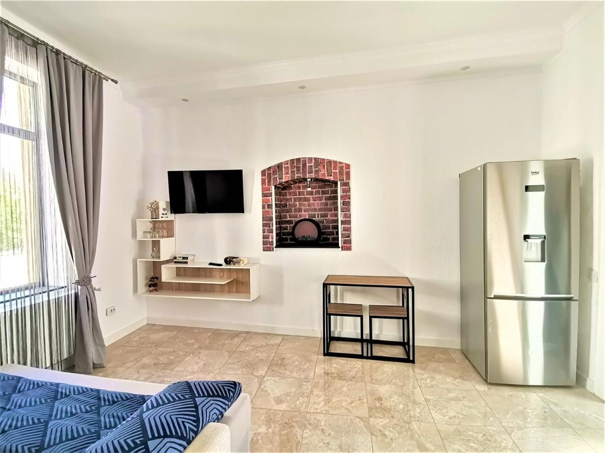Casa J. Gusbeth Apartman Brassó Kültér fotó