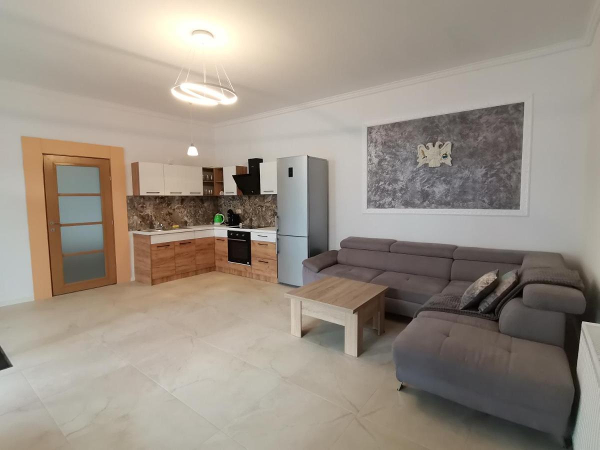 Casa J. Gusbeth Apartman Brassó Kültér fotó